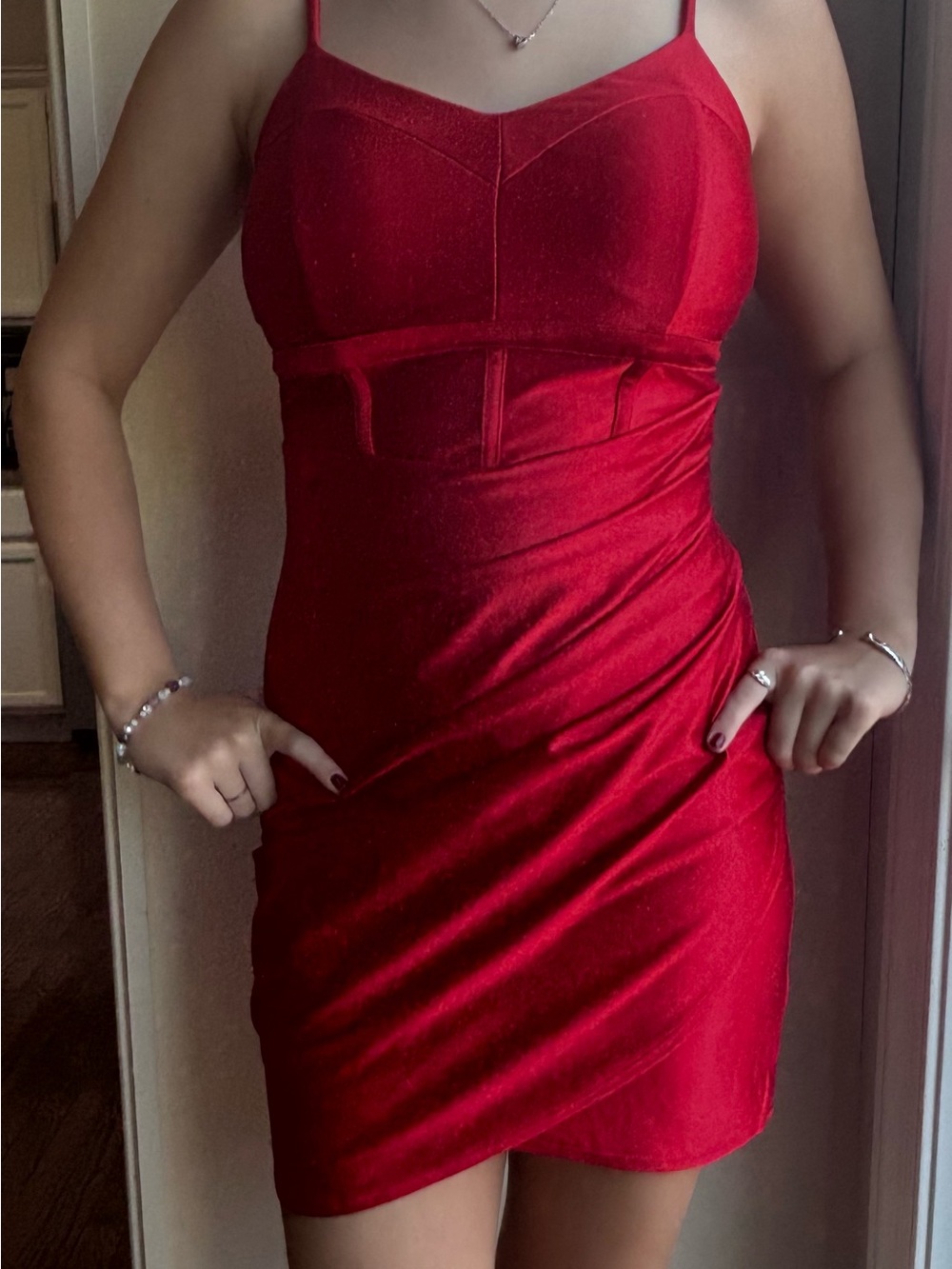 Red Bodycon Mini Dress - Sleek Sleeveless Design